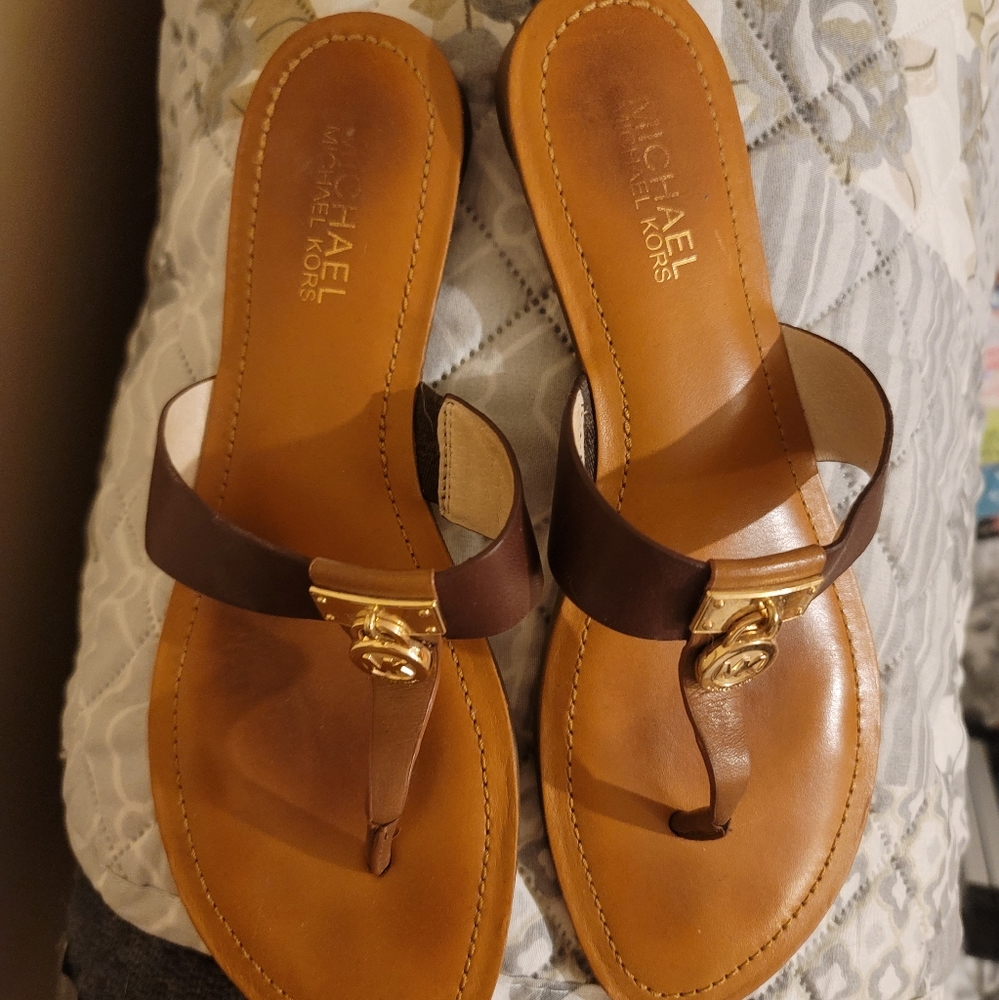 SOLD. Michael Kors thong leather sandals